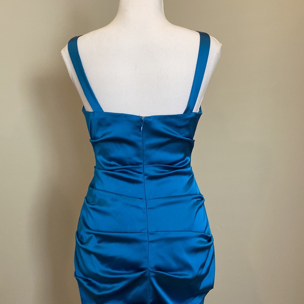 Peacock Blue Cocktail V-Neck Dress, Ruched, Form-Fitting - Picture 8 of 9